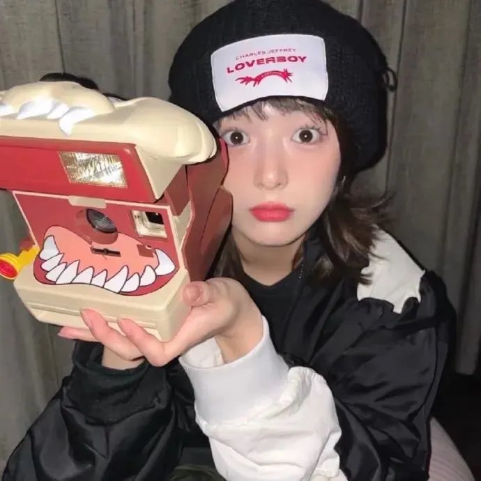 敌对同谋